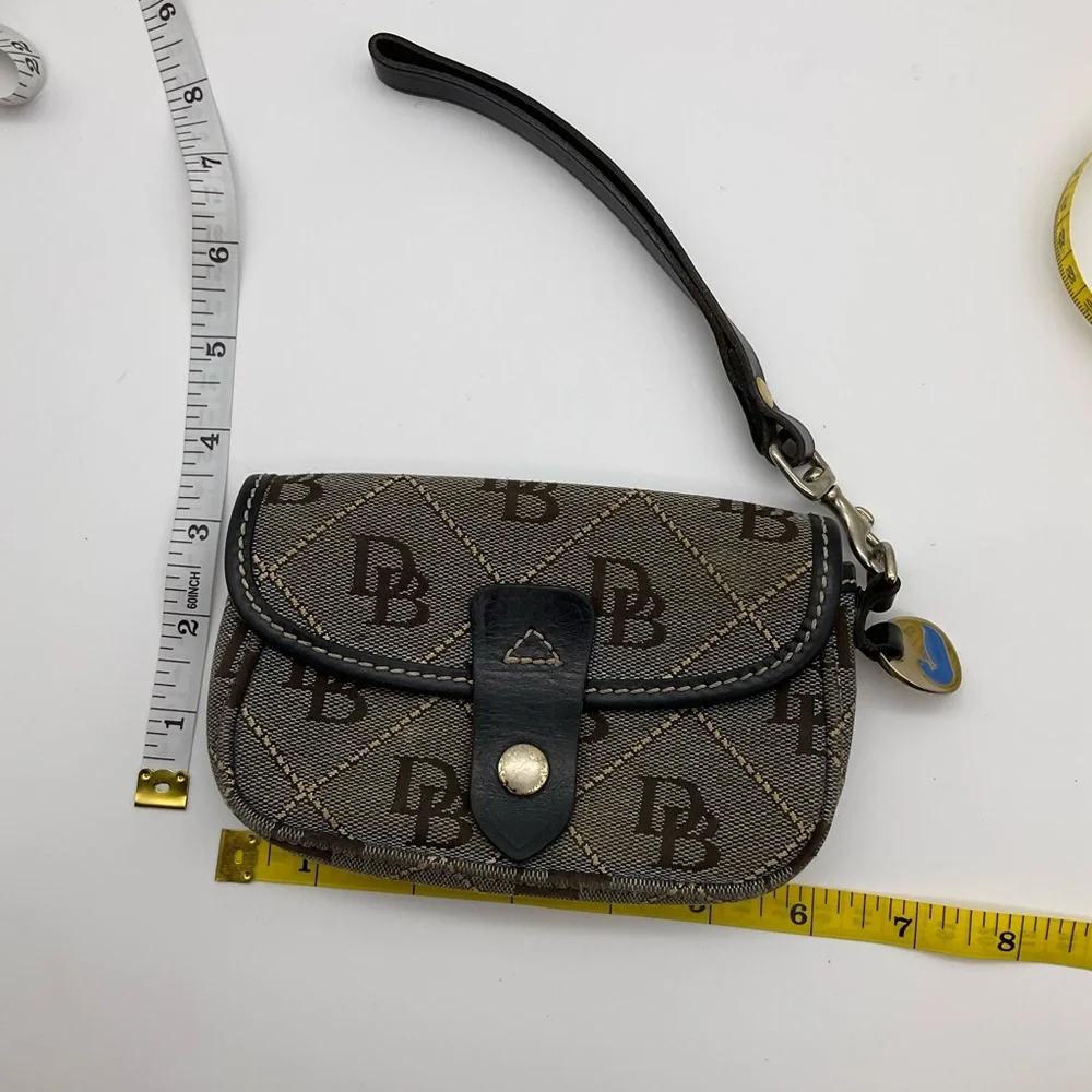 Dooney & Bourke dooney bourke